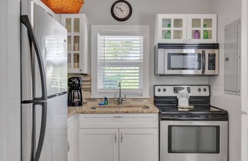 Islamorada Cottage | 2BR/1BA Serene Cozy Cottage of Shady Palms in Islamorada With Heated Pool