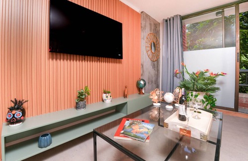 La Florida Apartment | 2BR - 2AC stylish apt near Provenza & Lleras Park
