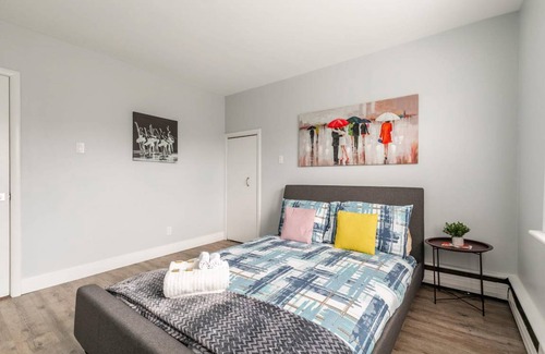 Kirkendall North Apartment | 2BR Apartment close to Trails, Parks & Waterfalls!
