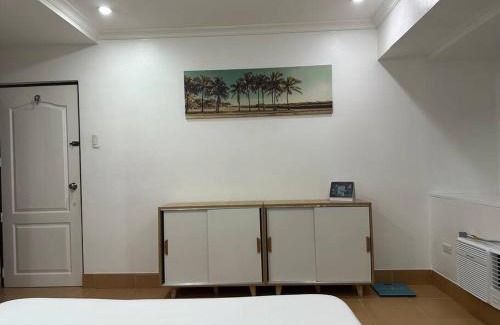 Project 7 Apartment | 2BR Condo w/free parking near SM North