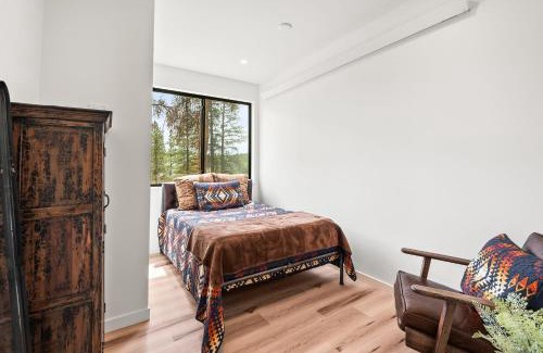 Twin Lakes House | 2BR Mountain View Retreat - Near Twin Lakes