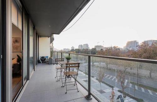 Apoquindo Apartment | 2BR Retreat in Las Condes Steps from Arauco Park