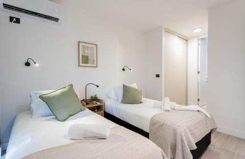 Apoquindo Apartment | 2BR Retreat in Las Condes Steps from Arauco Park