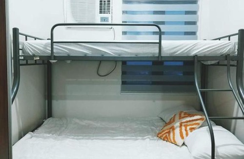 Paranaque Hotel | 2BR SMDC Bloom Residences Near NAIA Wi-fi +Netflix