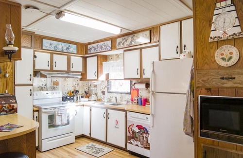 Hollister House | 2BR Walk-In Home - Near Table Rock State Park - FREE TICKETS INCLUDED - CASA