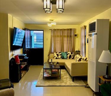 Buhangin House | 2BR with Mini Conference room VA Haven near Airport