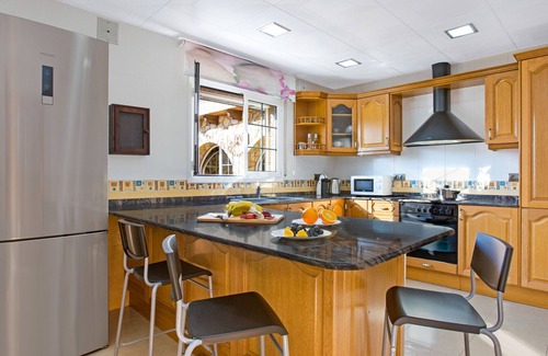 Vidreres Villa | 2SOT01 - Nice house for 8 people with private pool located in a quiet residential area