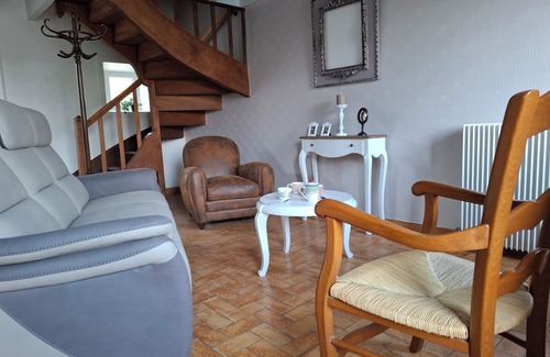 Sainte-Genevieve Other | 3.5 Kms from Barfleur, old farmhouse with wooded grounds and south-facing veranda.