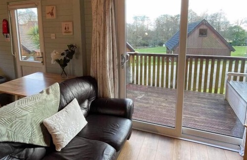 Saint Breward RV Rental | 3 Bedroom Lodge Hengar Manor Sleeps 6 #39