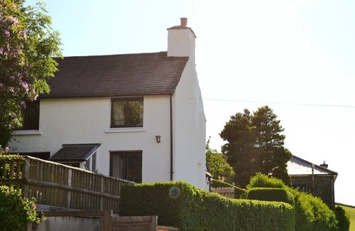 Aberystwyth Cottage | 3 bedroom accommodation in New Cross near Aberystwyth