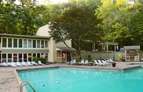 Chalet Village North House | 3 Bears Chalet
