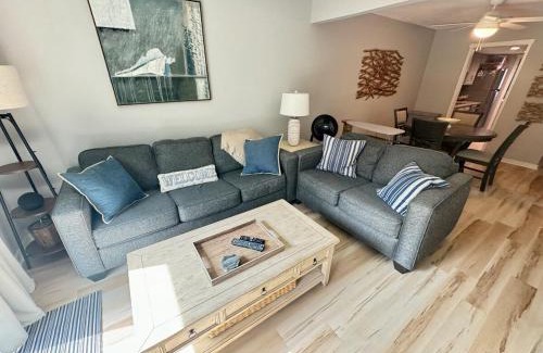 Beach Lagoon House | 3 bed 2bath just steps to Coligny Plaza & Beach