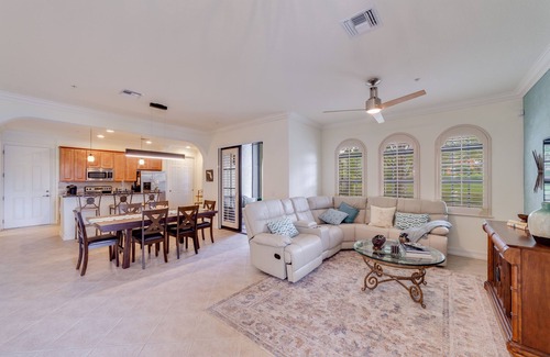 Biggar House | 3 Bed + 3 Bath Resort Style Waterfront Home