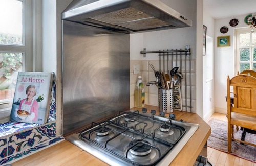 Oxford City Centre House | 3-bed Cosy Bookbinder House in Jericho Oxford