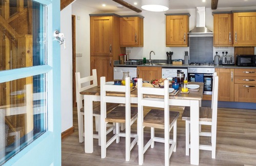 Falmouth Cottage | 3 bed cottage nr Falmouth/Helford River with shared pool/hot tub