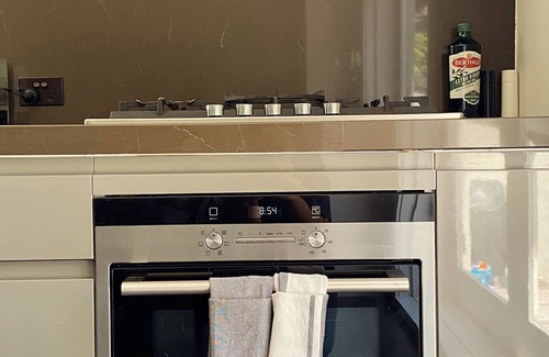 Randwick House | 3-Bed Family House with Garden. Walk to Coogee Beach. Pet friendly.n