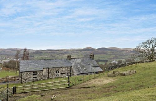 Bala House | 3 Bed in Bala 91365