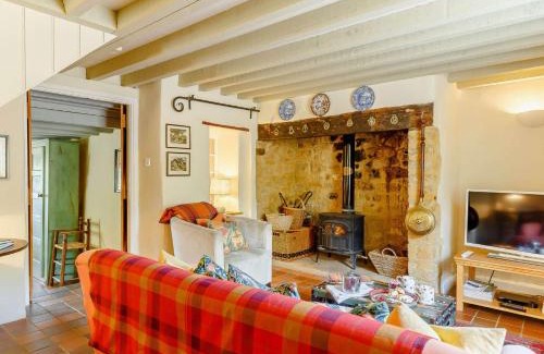 Beaminster House | 3 Bed in Beaminster 50738