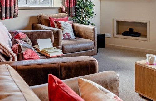 Brecon Apartment | 3 bed in Brecon BN304