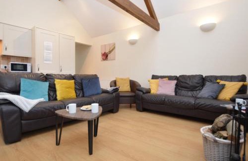 Whitchurch Canonicorum House | 3 Bed in Charmouth 43395