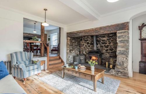 Corwen House | 3 bed in Corwen 86266