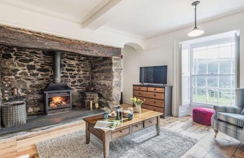 Corwen House | 3 bed in Corwen 86266