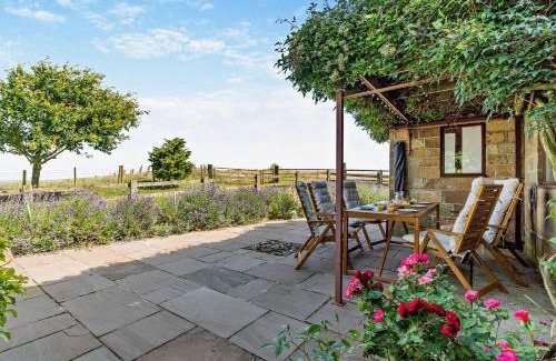 Carlton-in-Cleveland House | 3 Bed in Faceby 95424