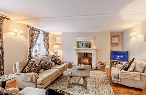 Harbottle House | 3 Bed in Harbottle 61257