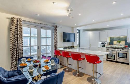 Harrogate House | 3 Bed in Harrogate 92158