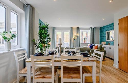 West Lulworth House | 3 Bed in Lulworth Cove 91200