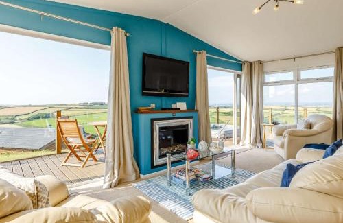 Saint John House | 3 Bed in Millbrook 83792