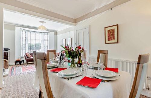 Portland House | 3 Bed in Portland DC031
