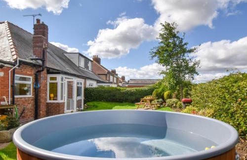 Sedgefield House | 3 Bed in Sedgefield 82600