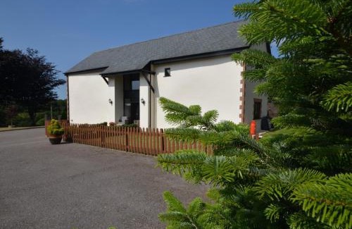 Filleigh House | 3 Bed in South Molton 62655