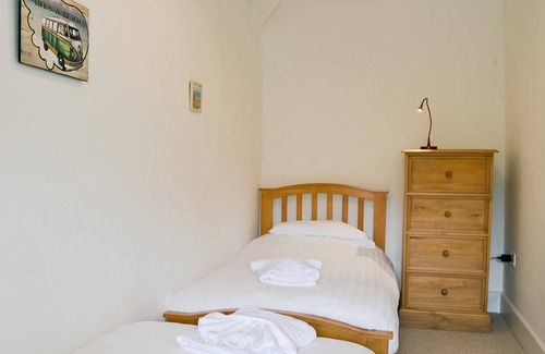 Beddgelert Cottage | 3 bedroom accommodation in Beddgelert near Porthmadog