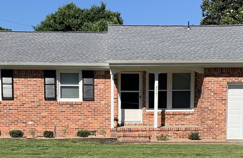 Norfolk Cottage | 3 bedroom/1.5 bath furnished cottage for vacation or work stays of 30-90 days.
