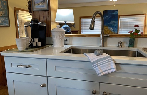 Colington Cottage | 3 Bedroom, 2 full baths. Steps to beach! Great Fall Rates booking now!