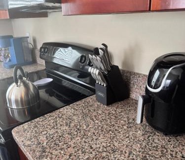 Statesboro Apartment | 3 Bedroom 4 Bed Private Patio Home on GSU Campus