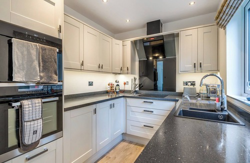 Flookburgh Cottage | 3 bedroom accommodation in Flookburgh, near Grange-over-Sands