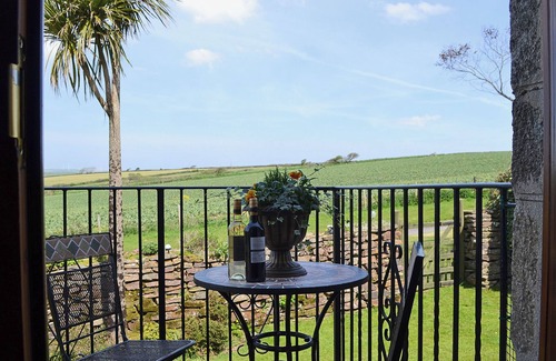 Saint Columb Major Cottage | 3 bedroom accommodation in White Cross, near Newquay