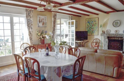 Plomodiern House | 3 bedroom accommodation in Plomodiern