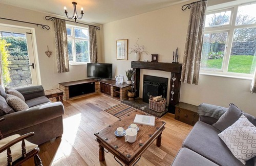 Ashover Cottage | 3 bedroom accommodation in Chesterfield