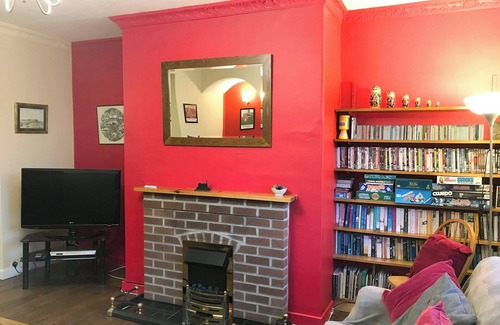 Crawcrook Cottage | 3 bedroom accommodation in Newburn, near Newcastle