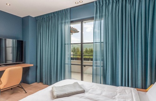 Vele Mune House | 3 bedroom accommodation in Vele Mune