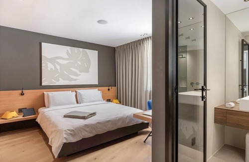 Vele Mune House | 3 bedroom accommodation in Vele Mune