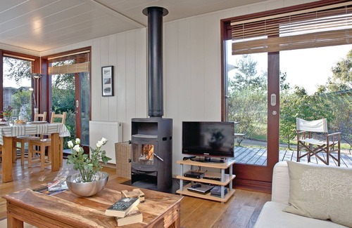 Dawlish Cabin | 3 bedroom accommodation in Cockwood Harbour, Nr Dawlish
