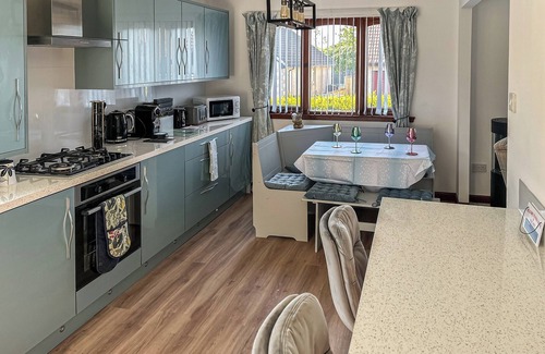 Macduff Cottage | 3 bedroom accommodation in Macduff, near Banff