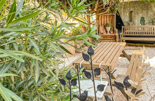Generac House | 3 bedroom accommodation in Générac