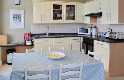 Coverack Cottage | 3 bedroom accommodation in Coverack, near Helston