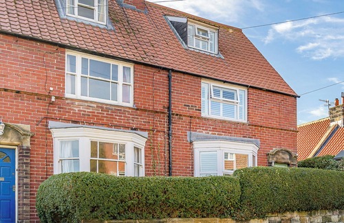 Fylingthorpe Cottage | 3 bedroom accommodation in Fylingthorpe, near Robin Hood&rsquo;s Bay